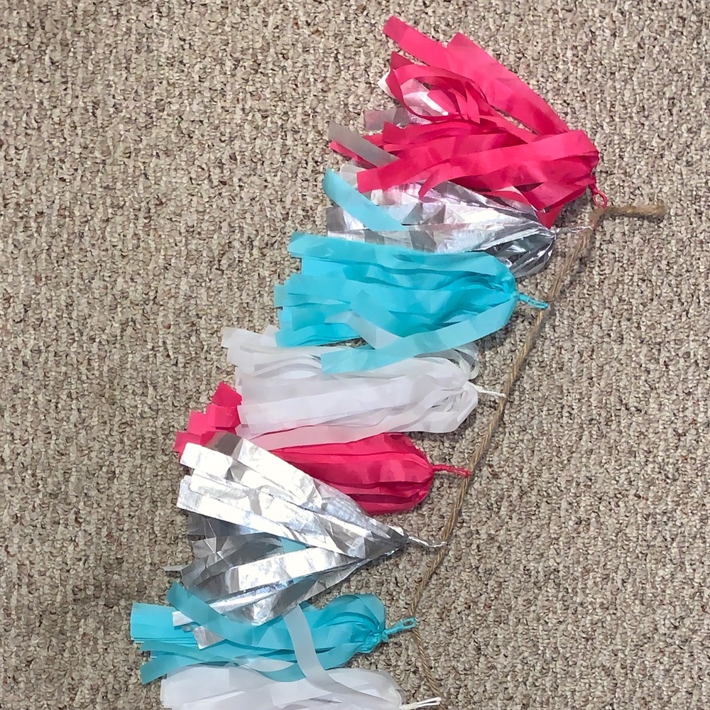✨✨✨Tri-Color Decorative Garland! ✨✨✨ - Picture 9 of 13